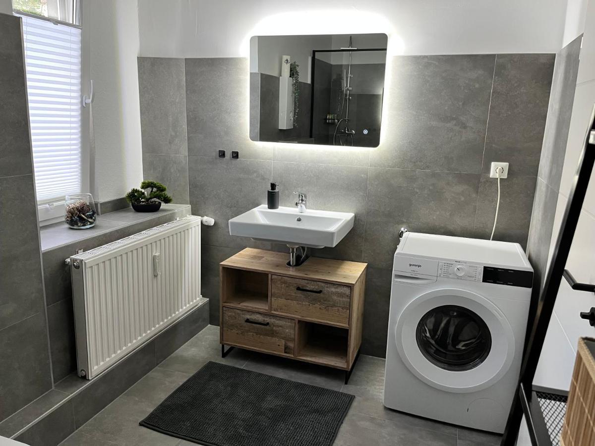 Appartment Florida Naehe Duesseldorf, Messe, Hbf, City, Wifi, Helios Hospital クレーフェルト エクステリア 写真