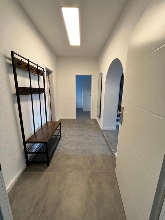 Appartment Florida Naehe Duesseldorf, Messe, Hbf, City, Wifi, Helios Hospital クレーフェルト エクステリア 写真